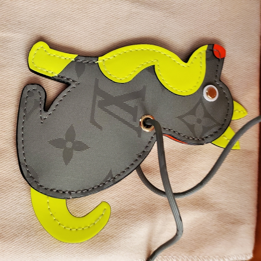 Super limited edition monogram titiaum SHIBA dog n